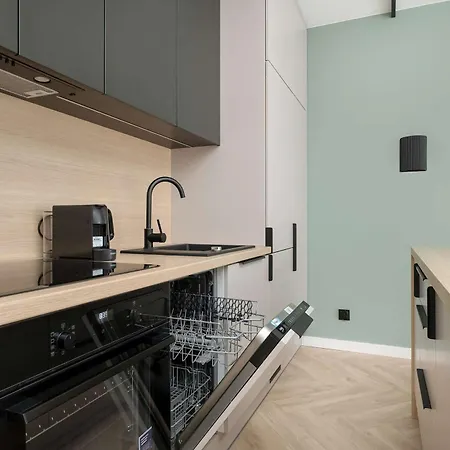 Elegant With Parking Near The Odra River By Renters Prestige Apartmán *