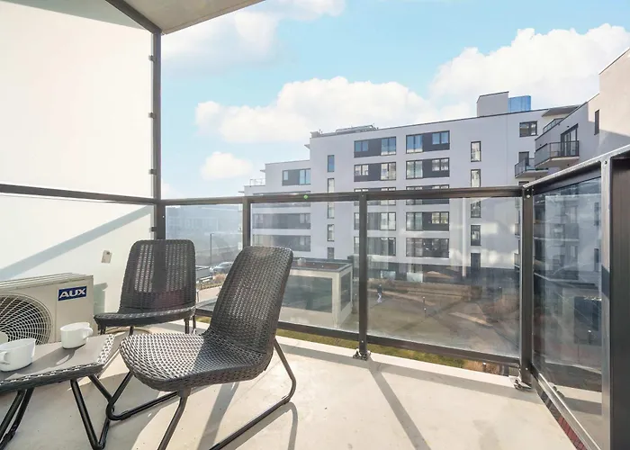 Elegant With Parking Near The Odra River By Renters Prestige Apartment