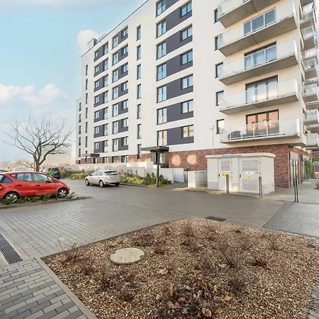 Elegant With Parking Near The Odra River By Renters Prestige Wrocław