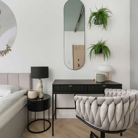 Elegant With Parking Near The Odra River By Renters Prestige * Wrocław