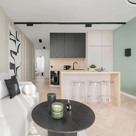 Elegant With Parking Near The Odra River By Renters Prestige Apartamento Wrocław