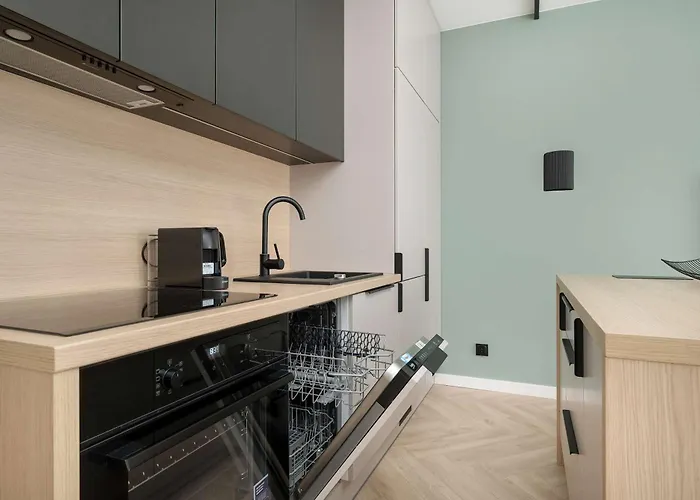 Elegant With Parking Near The Odra River By Renters Prestige Διαμέρισμα *