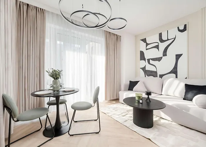 Elegant With Parking Near The Odra River By Renters Prestige * Βρότσλαβ